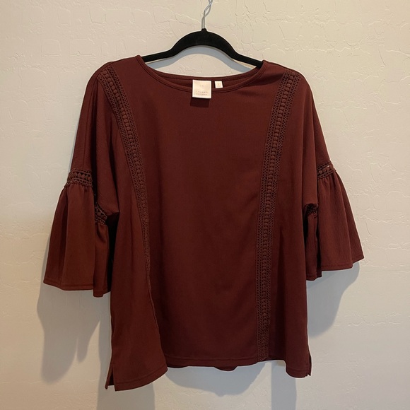 LC Lauren Conrad Tops - Lauren Conrad size L in burgundy